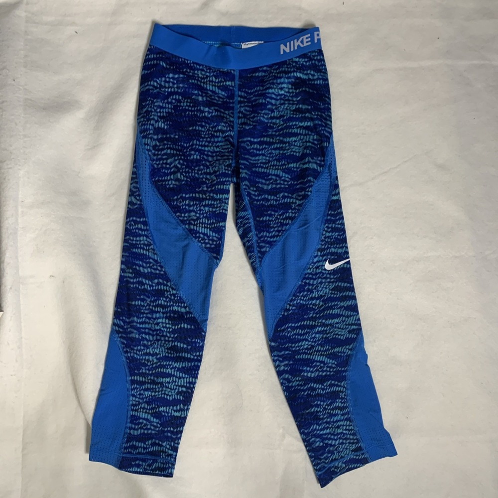 Nike‎ Pro Hypercool Reflect Capri Leggings Women's Size Small Blue Training